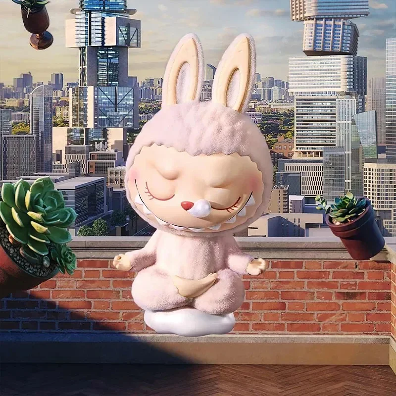POP MART THE MONSTERS Lazy Yog - Yoga Fitness Model recensione e prezzo