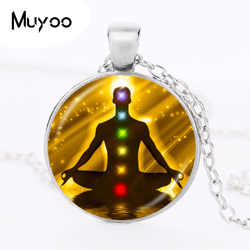 7 Chakra Reiki Healing Necklac - Yoga Fitness Model recensione e prezzo