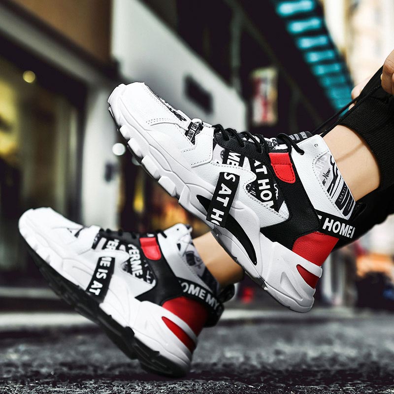 Large Size High Top Chunky Man - Yoga Fitness Reservation recensione e prezzo