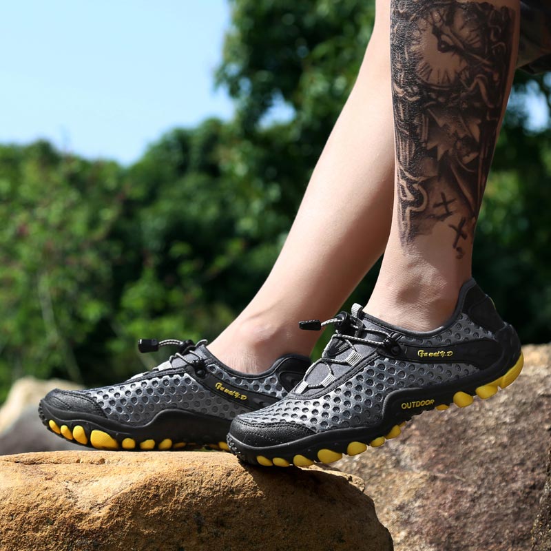trekking mountain mens sports  - Yoga Fitness Reservation recensione e prezzo