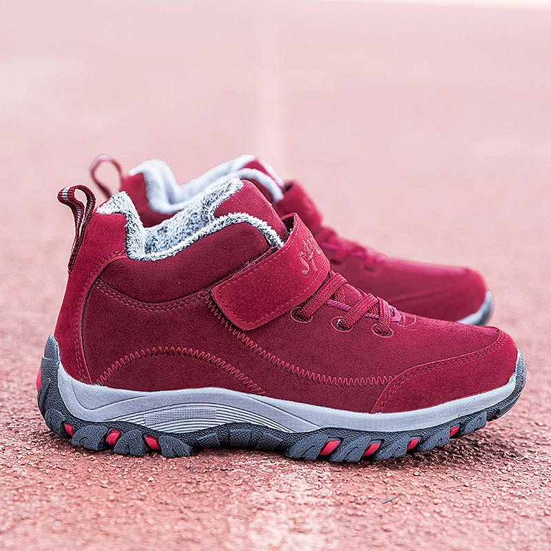 short winter sports shoes for  - Yoga Fitness Reservation recensione e prezzo